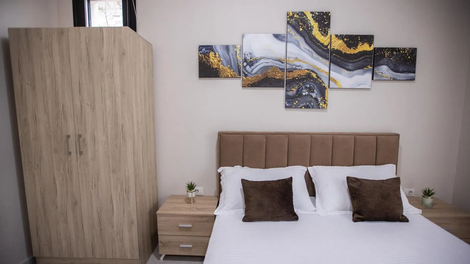 Eka Luxury Seaview Apartments Vlorë