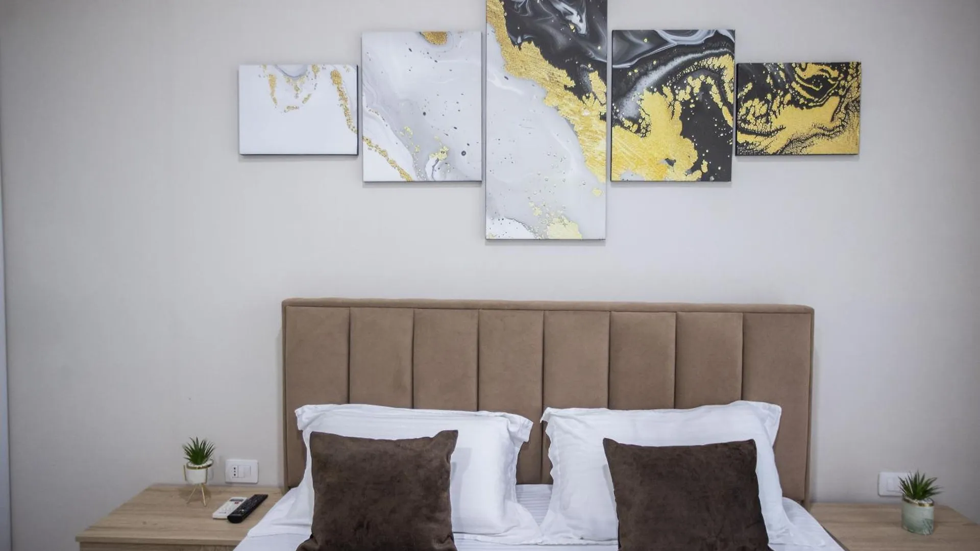 Eka Luxury Seaview Apartments Vlorë
