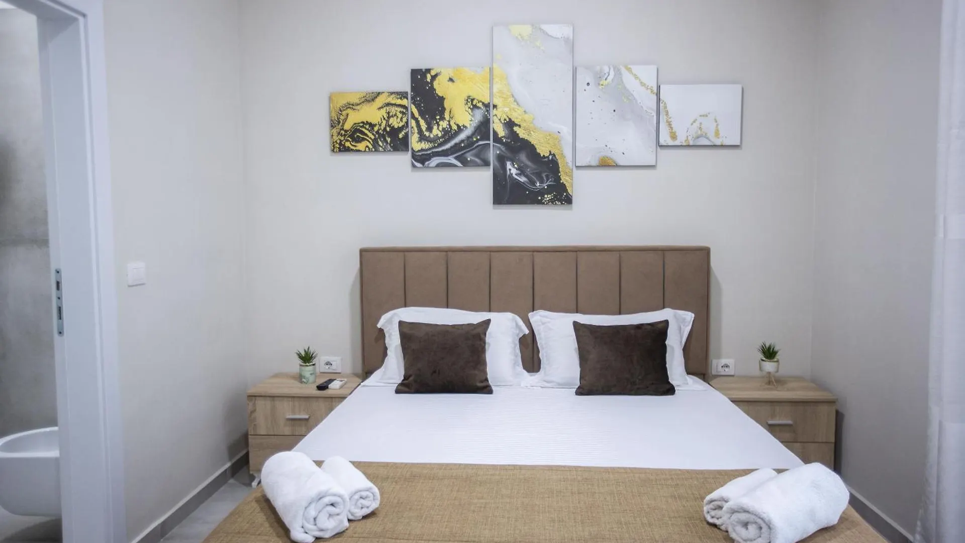 Eka Luxury Seaview Apartments Vlorë 0*,
